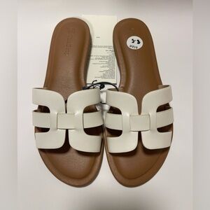 Chic White Sandals by Hermès